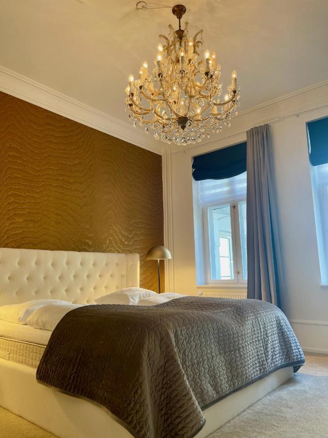 Beautiful 3 Bedroom Flat Next To The Marble Church كوبنهاجن المظهر الخارجي الصورة